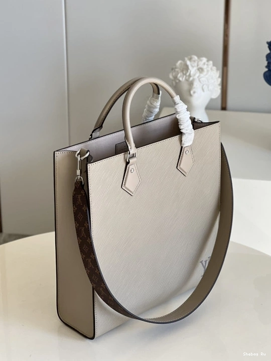 VUITTON LOUIS SAC PETIT PLAT 0817
